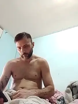 Snapshot of coppiasenzacensura chatting on October 2025 10:19:02 AM coppiasenzacensura online show from October 2025 10:19:02 AM