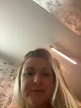 Bella-Tight online show from February 2026 08:03:02 PM