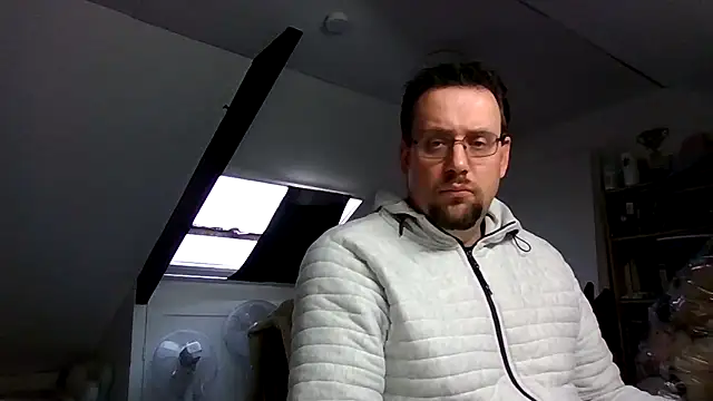 rdewaard81 online show from November 2025 02:06:02 PM