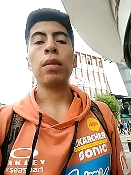 Snapshot of Alexander9827 chatting on January 2025 08:26:02 PM Alexander9827 online show from January 2025 08:26:02 PM