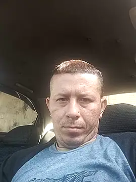 Snapshot of Somospareja1987 chatting on April 2026 01:38:02 PM Somospareja1987 online show from April 2026 01:38:02 PM