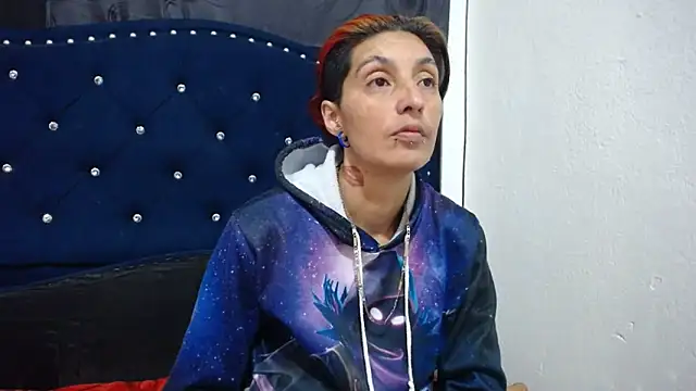 Snapshot of anyu1306 chatting on December 2024 12:42:02 AM anyu1306 online show from December 2024 12:42:02 AM