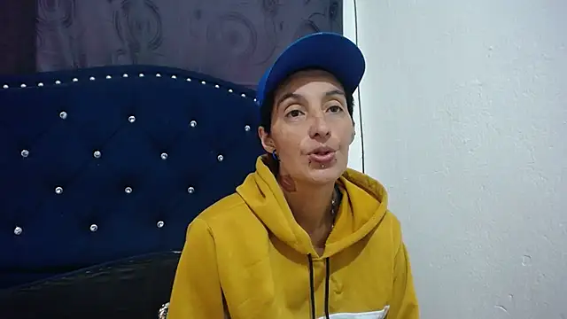 Snapshot of anyu1306 chatting on January 2025 06:14:01 PM anyu1306 online show from January 2025 06:14:01 PM