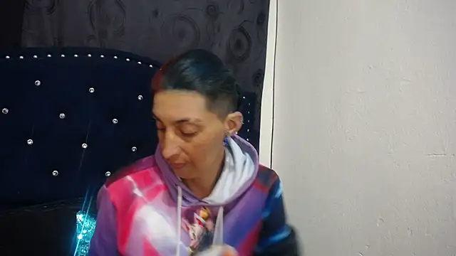 Snapshot of anyu1306 chatting on February 2025 10:54:01 PM anyu1306 online show from February 2025 10:54:01 PM