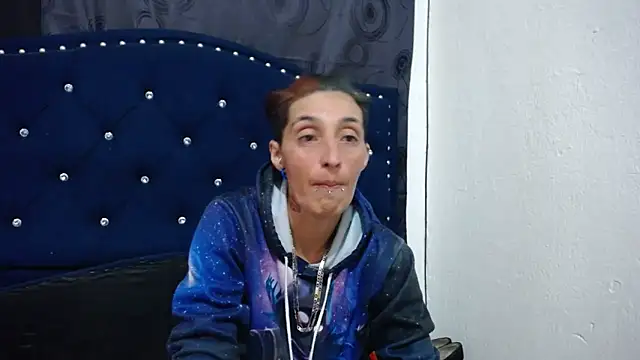 Snapshot of anyu1306 chatting on February 2025 05:45:01 AM anyu1306 online show from February 2025 05:45:01 AM