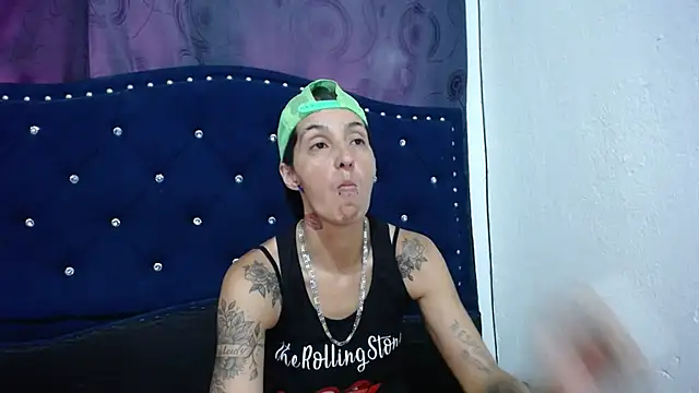 Snapshot of anyu1306 chatting on March 2025 07:06:02 PM anyu1306 online show from March 2025 07:06:02 PM