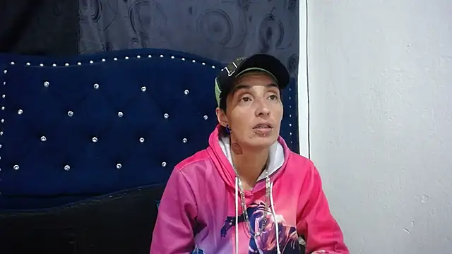 Snapshot of anyu1306 chatting on March 2025 02:32:01 AM anyu1306 online show from March 2025 02:32:01 AM