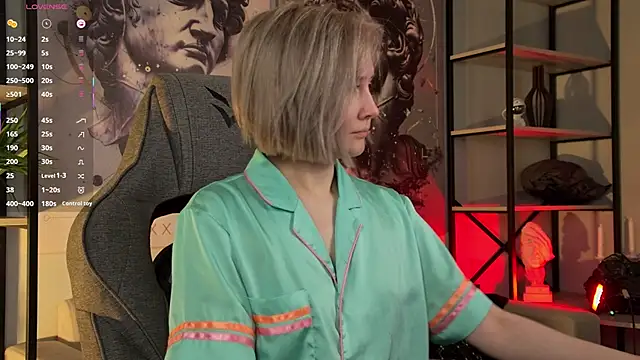 ReiYosimoto online show from March 2026 03:35:02 PM