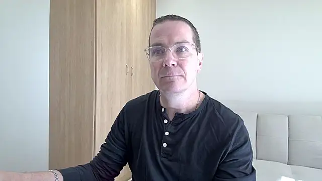 Snapshot of BrettJ81 chatting on June 2026 09:47:02 AM BrettJ81 online show from June 2026 09:47:02 AM