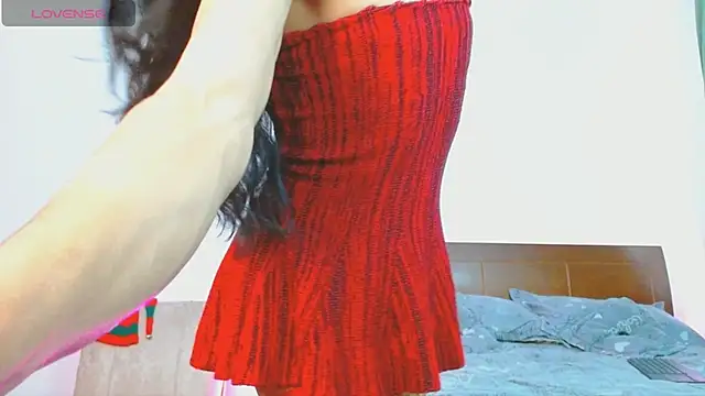 Snapshot of katleya_sweett chatting on December 2025 08:04:01 PM katleya sweett online show from December 2025 08:04:01 PM