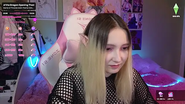 Evie Ro online show from December 2024 08:02:02 PM