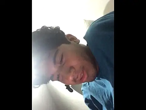 Snapshot of Mangopitudo chatting on October 2025 03:20:02 AM Mangopitudo online show from October 2025 03:20:02 AM