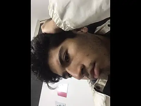 Snapshot of Mangopitudo chatting on December 2025 09:02:01 AM Mangopitudo online show from December 2025 09:02:01 AM