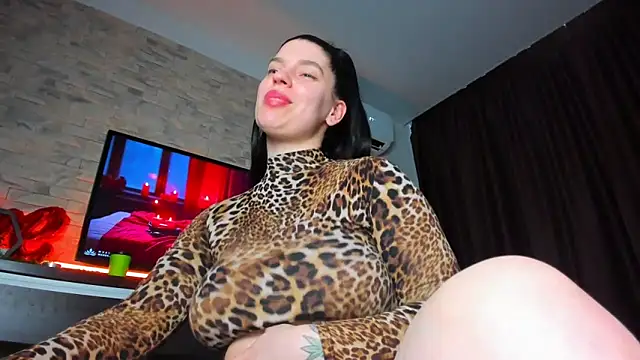 Snapshot of Laya_Moon chatting on February 2025 02:00:02 PM Laya Moon online show from February 2025 02:00:02 PM