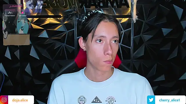 alicee salvatore online show from October 2025 09:21:01 AM