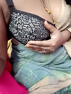 Snapshot of Tamil_Rathi chatting on January 2025 03:16:01 PM Tamil Rathi online show from January 2025 03:16:01 PM