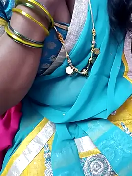 Snapshot of Tamil_Rathi chatting on February 2025 06:40:01 PM Tamil Rathi online show from February 2025 06:40:01 PM