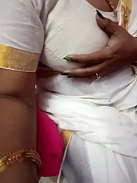 Snapshot of Tamil_Rathi chatting on February 2025 03:56:02 AM Tamil Rathi online show from February 2025 03:56:02 AM