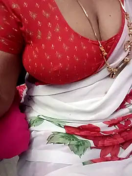 Snapshot of Tamil_Rathi chatting on March 2025 05:17:02 PM Tamil Rathi online show from March 2025 05:17:02 PM