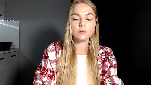 Snapshot of Sunbeam_ chatting on September 2025 09:16:02 PM Sunbeam online show from September 2025 09:16:02 PM