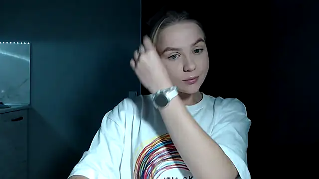 Snapshot of Sunbeam_ chatting on October 2025 07:36:02 PM Sunbeam online show from October 2025 07:36:02 PM