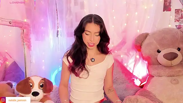 natalie jaensen online show from March 2026 07:06:02 PM