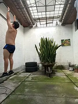 Snapshot of oliver_price1 chatting on November 2025 09:53:01 PM oliver price1 online show from November 2025 09:53:01 PM