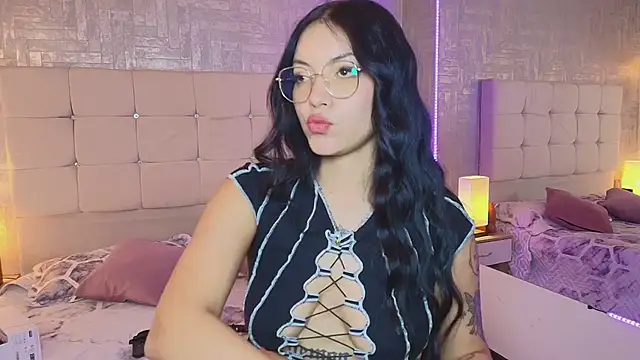 Baby Venuss online show from February 2025 06:50:02 AM