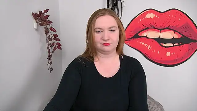 LaraDream online show from March 2026 04:18:02 PM