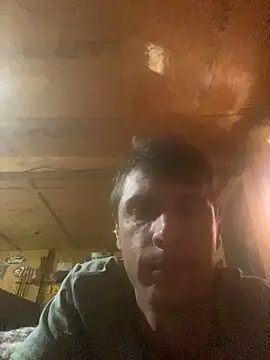 Snapshot of DillPie chatting on September 2025 07:58:02 PM DillPie online show from September 2025 07:58:02 PM