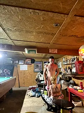 Snapshot of DillPie chatting on November 2025 11:10:01 AM DillPie online show from November 2025 11:10:01 AM