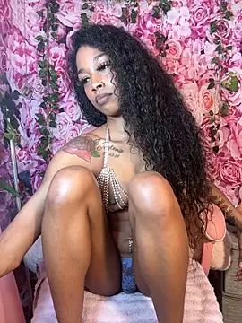 Snapshot of mismialove chatting on October 2025 05:24:01 AM mismialove online show from October 2025 05:24:01 AM