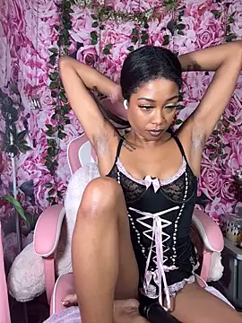 Snapshot of mismialove chatting on November 2025 06:02:02 AM mismialove online show from November 2025 06:02:02 AM