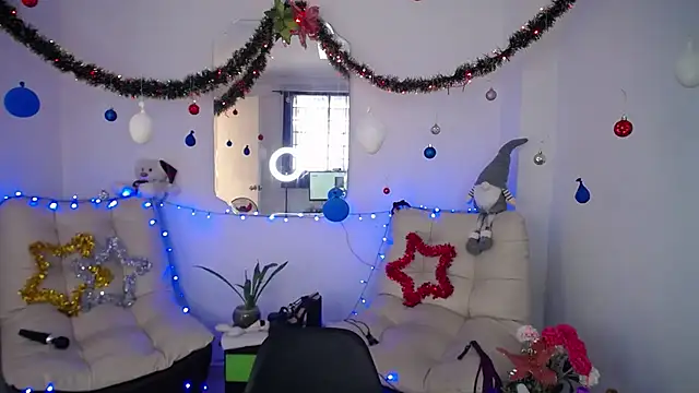 Snapshot of susan_smith18 chatting on December 2024 01:22:02 PM susan smith18 online show from December 2024 01:22:02 PM