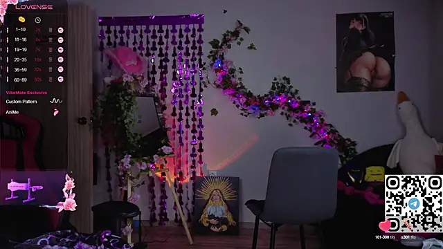 Snapshot of Silvia_Santorskii chatting on September 2025 09:13:02 AM Silvia Santorskii online show from September 2025 09:13:02 AM