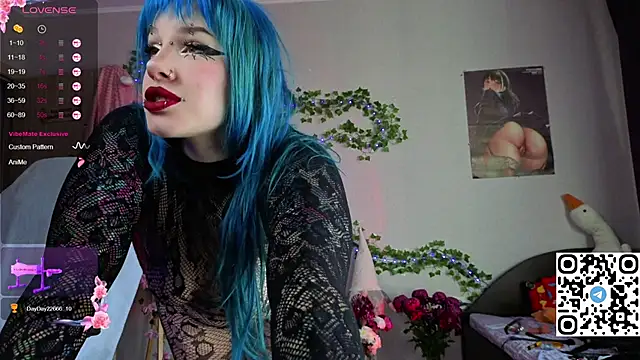 Snapshot of Silvia_Santorskii chatting on November 2025 07:47:01 AM Silvia Santorskii online show from November 2025 07:47:01 AM