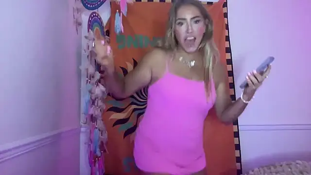 Snapshot of Fitnessbabe69 chatting on December 2025 07:36:01 AM Fitnessbabe69 online show from December 2025 07:36:01 AM