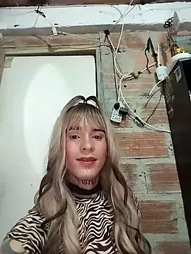 333kristal777 online show from February 2025 06:39:02 AM